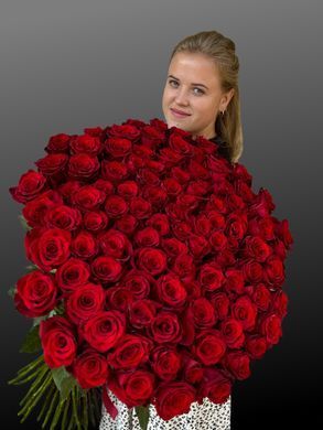 101 еквадорська червона троянда, 90 см