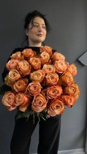 Троянда Кахала 60-70 см 130 грн шт